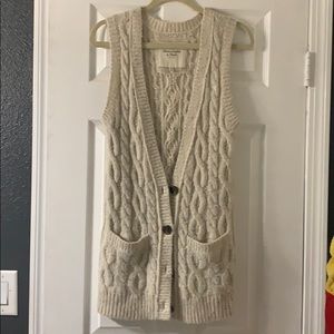 Abercrombie & Fitch Vest